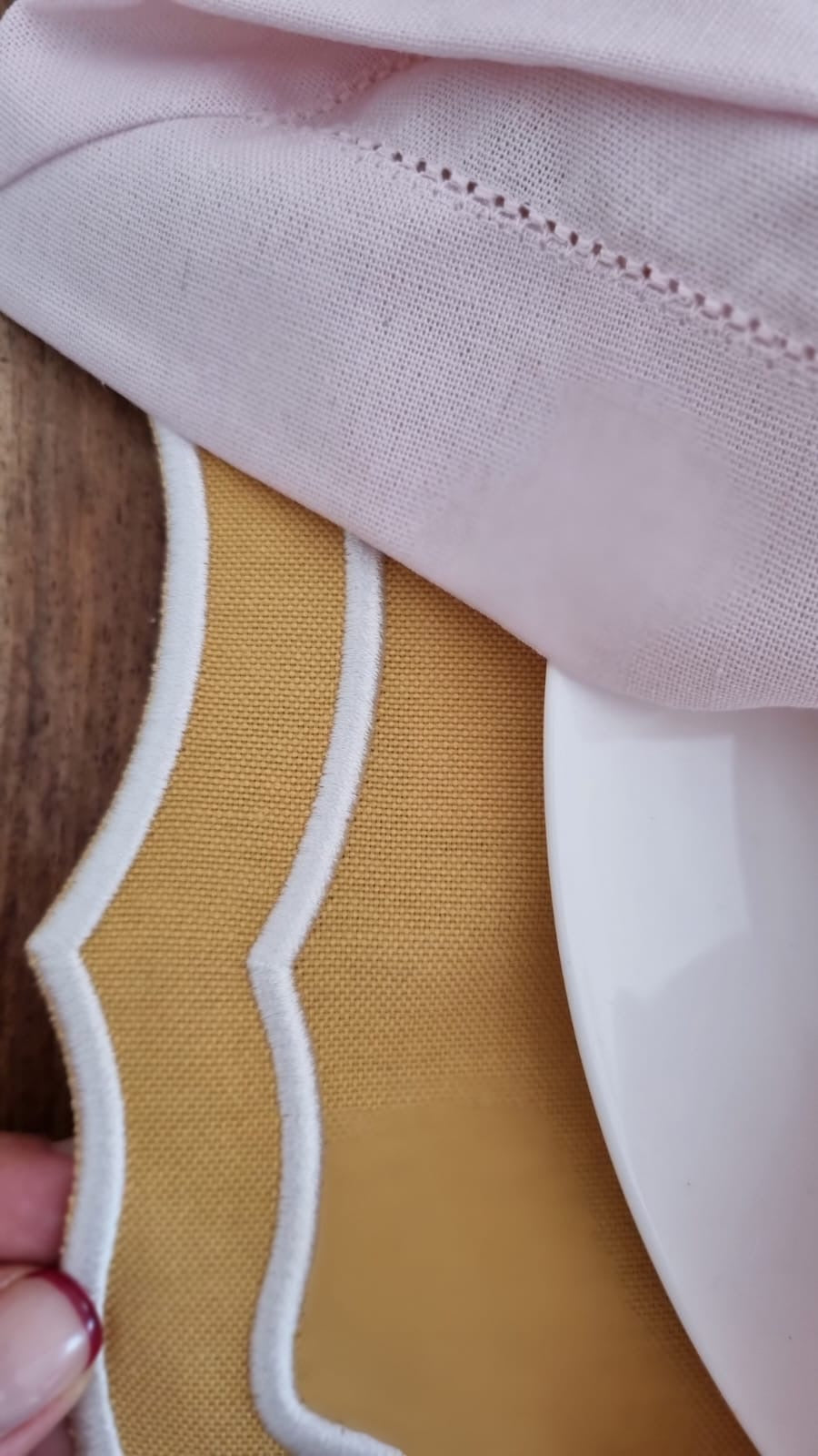 Tovaglietta Ricamata Giallo/Bianco Idrorepellente
