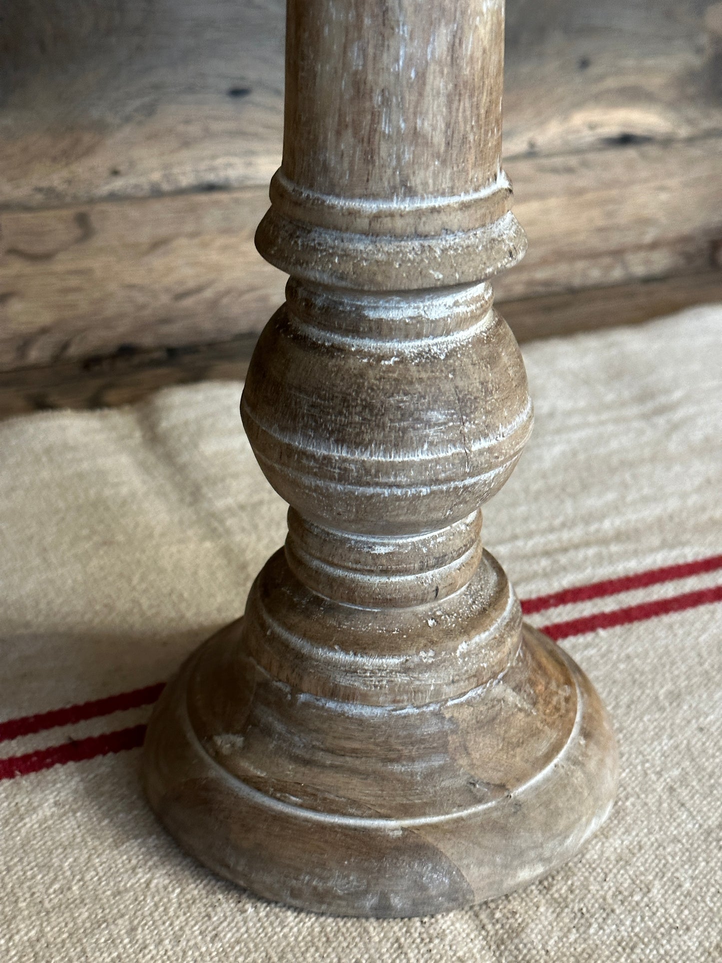 Candelabro Legno Sbiancato