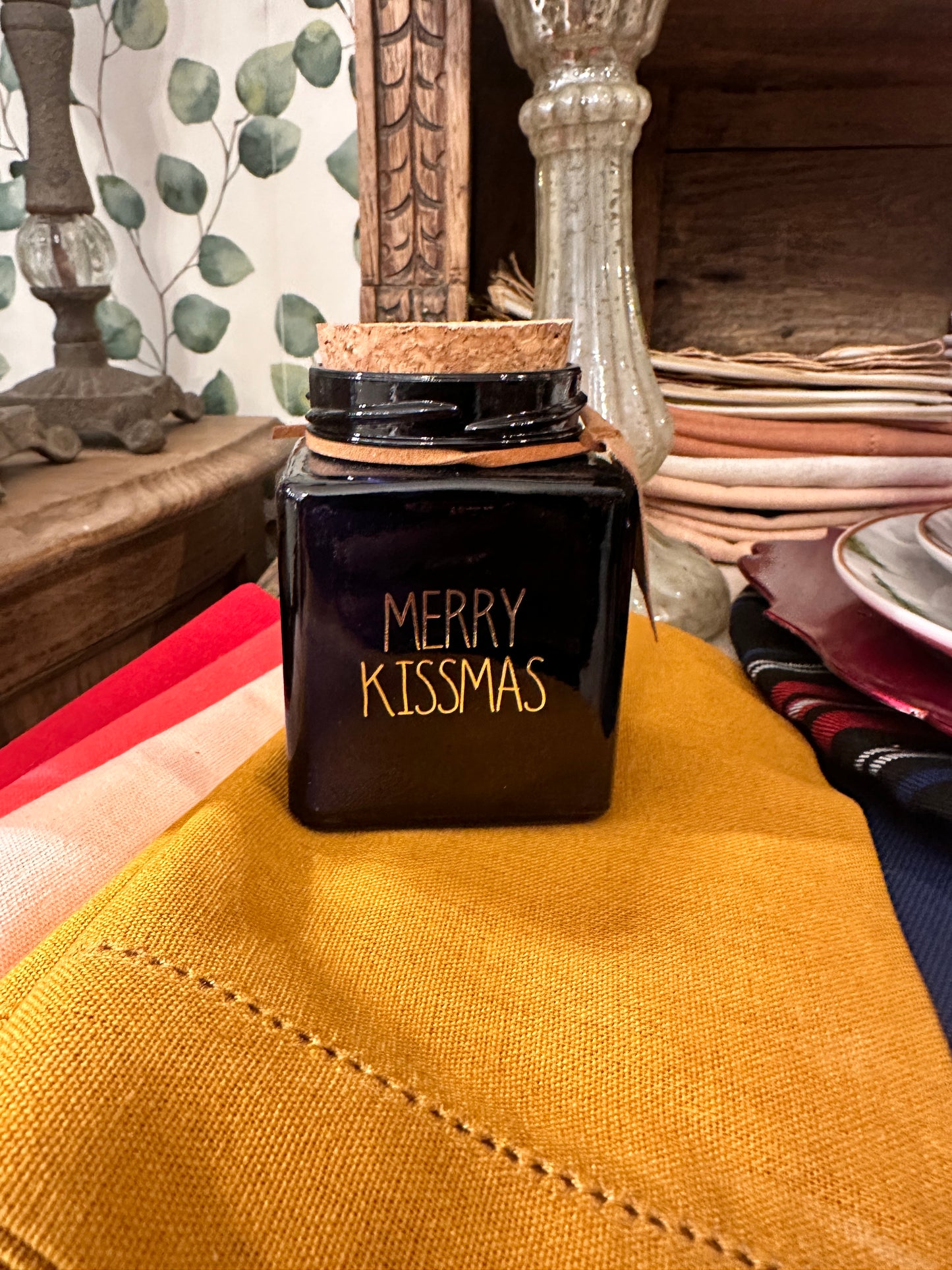 Candela In Bottiglia Con Tappo "Merry Kissmas"