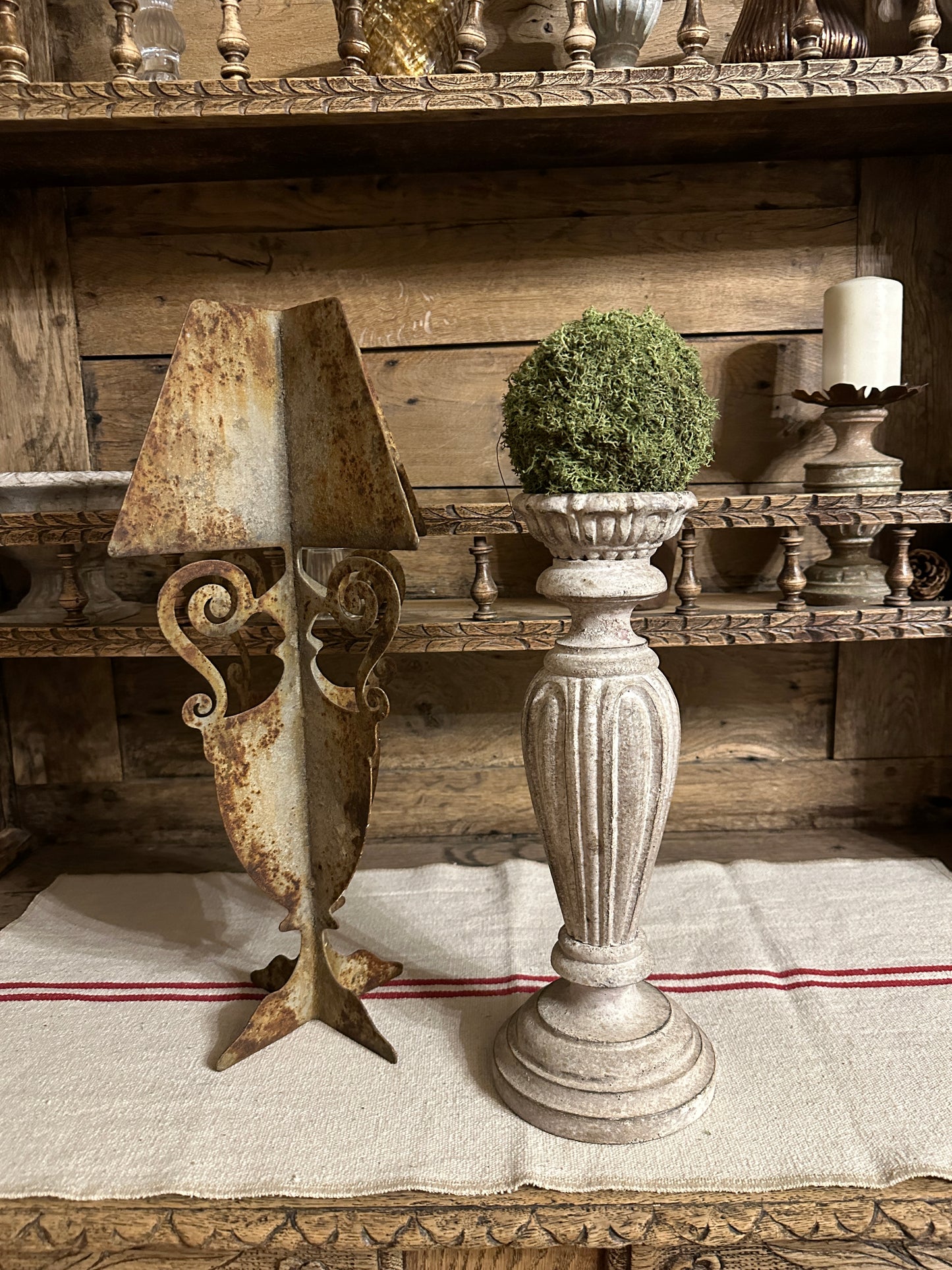 Candelabro Con Piatto Intarsiato Con Patina Antica