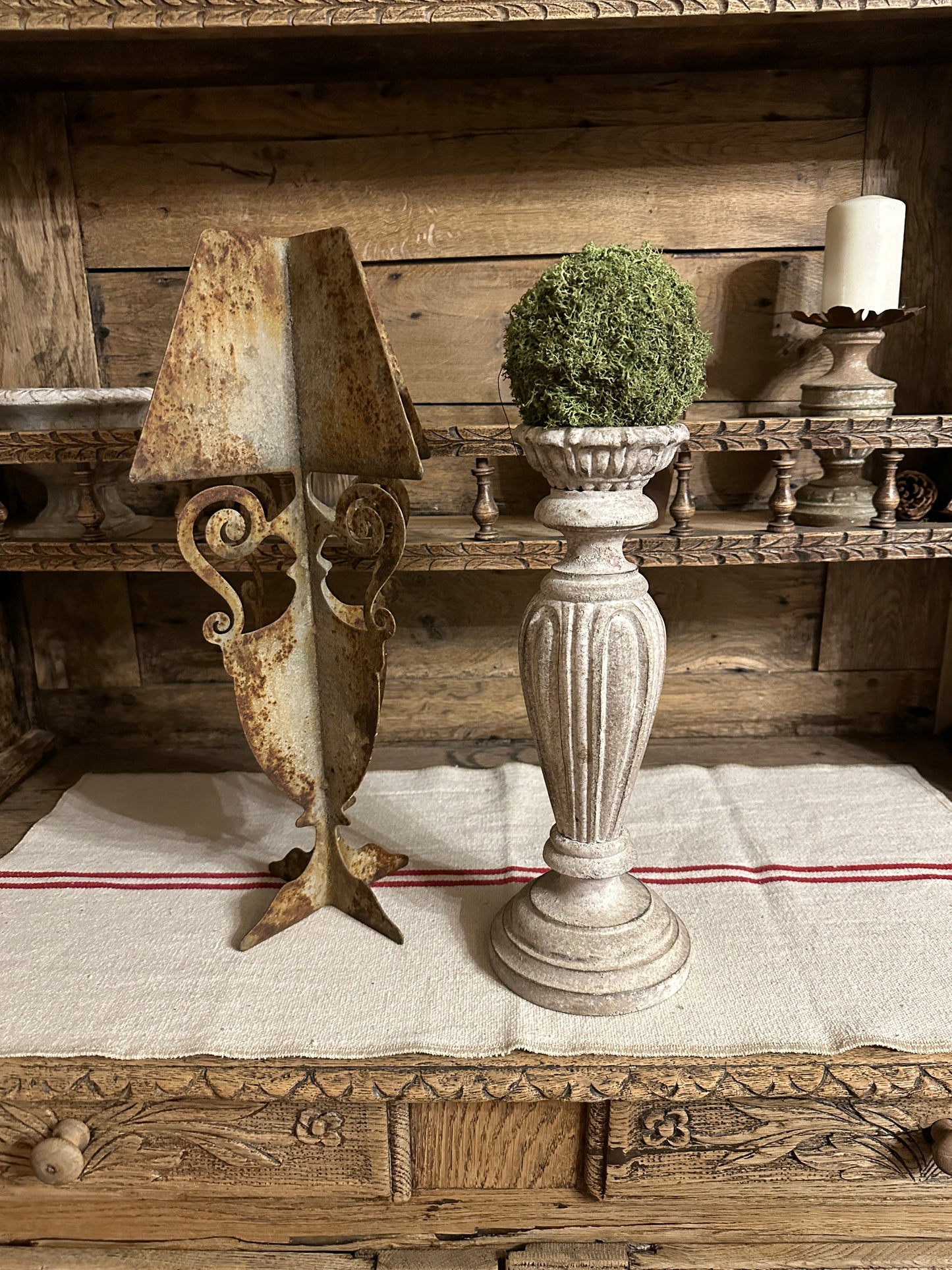 Candelabro Con Piatto Intarsiato Con Patina Antica