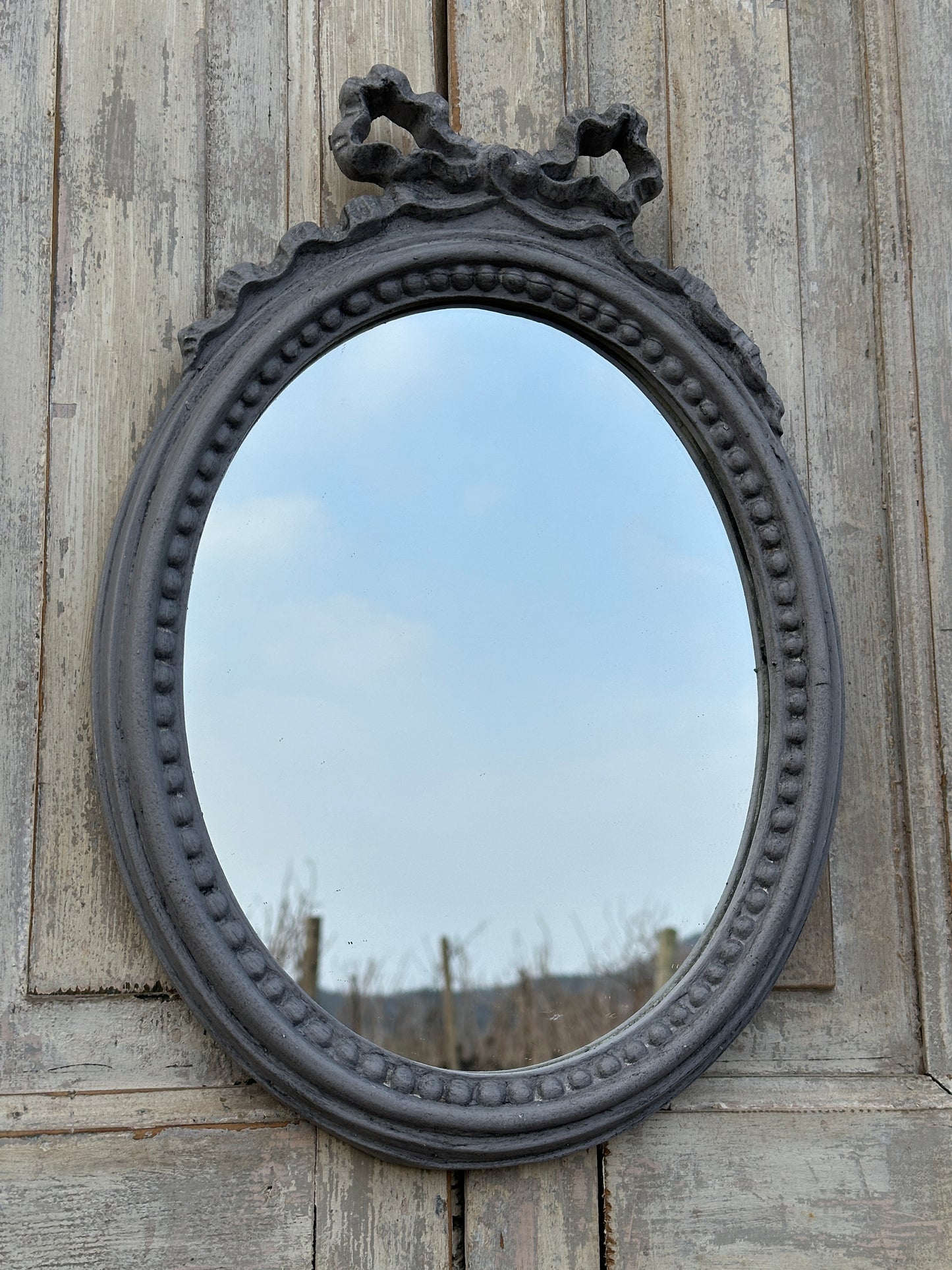 Specchio Nodo D'Amore Ovale Verticale Grigio