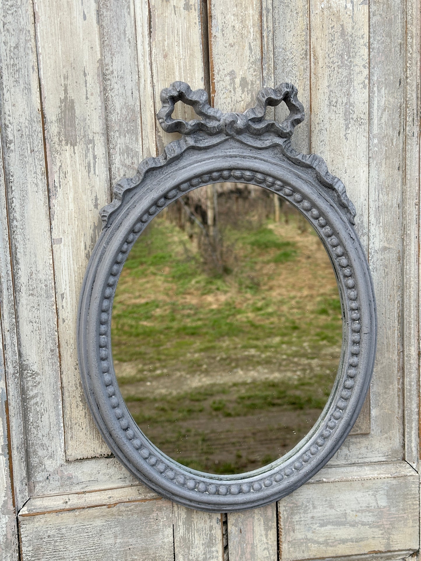 Specchio Nodo D'Amore Ovale Verticale Grigio