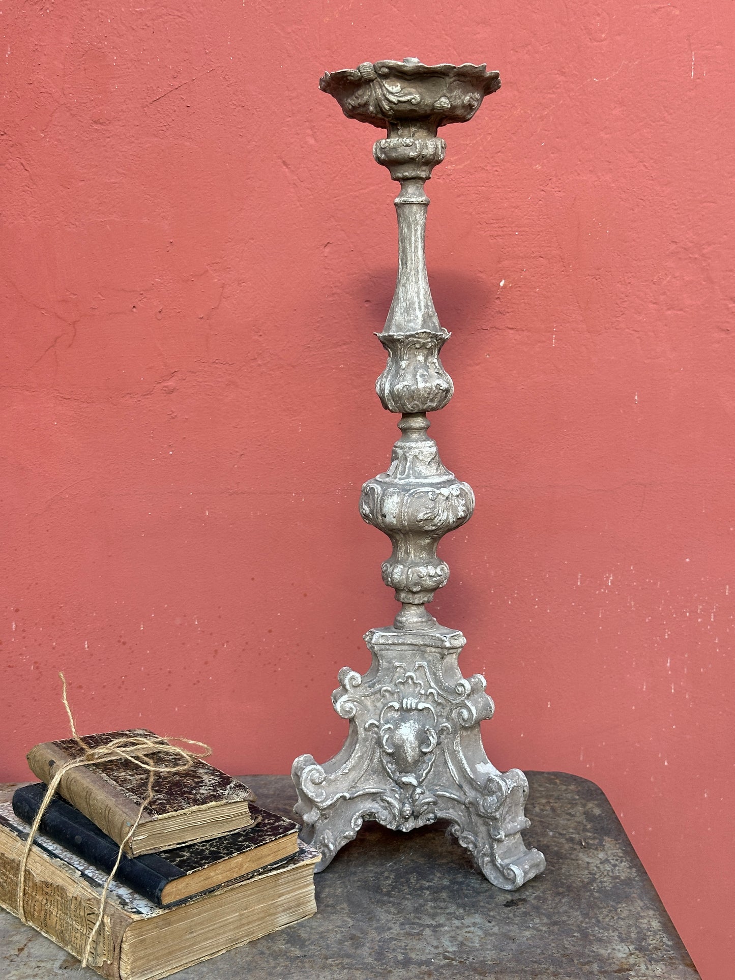 Candelabro Lavorato Tortora In Bronzo