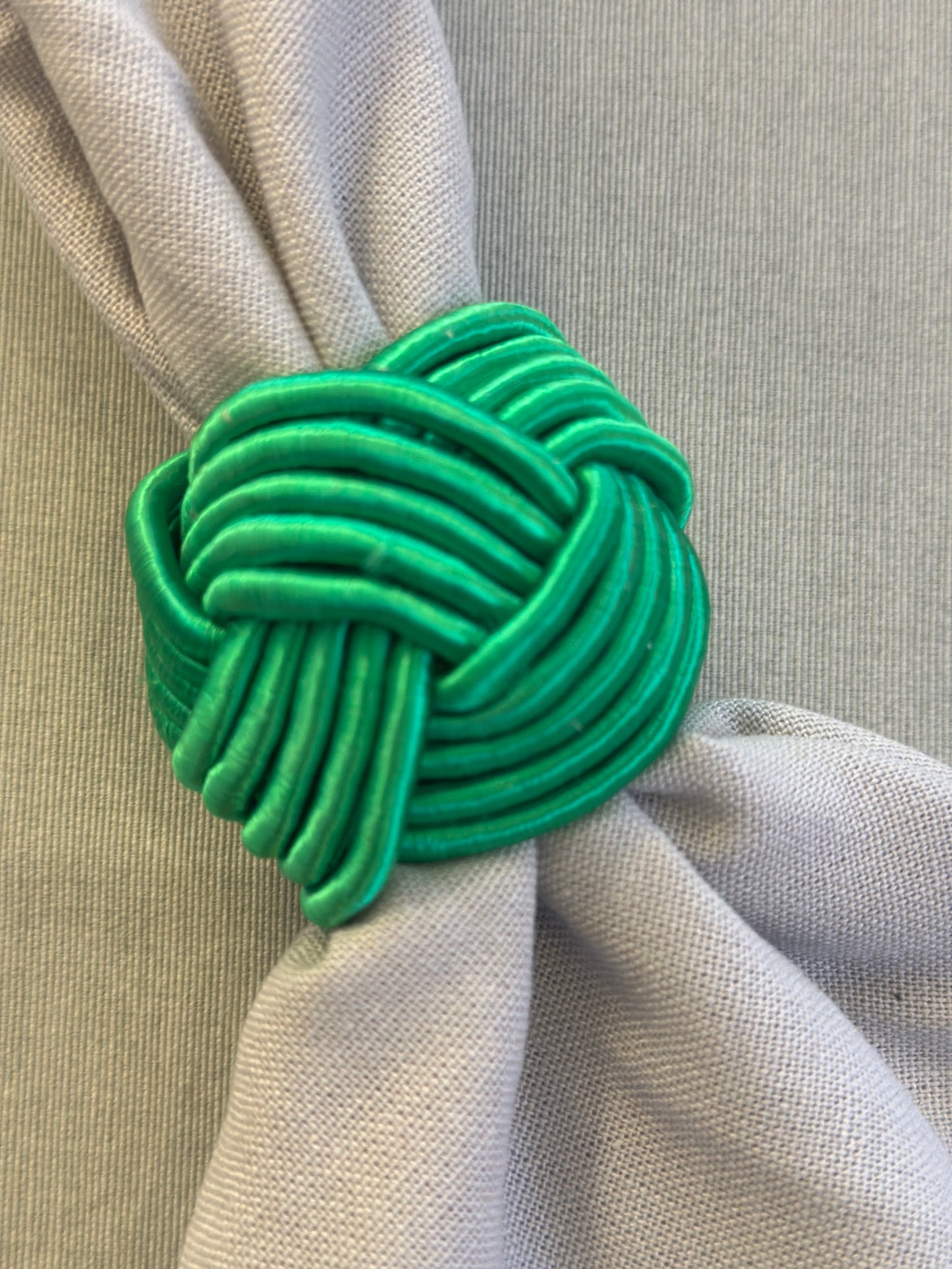 Lega Tovaglioli Nodo Verde Erba