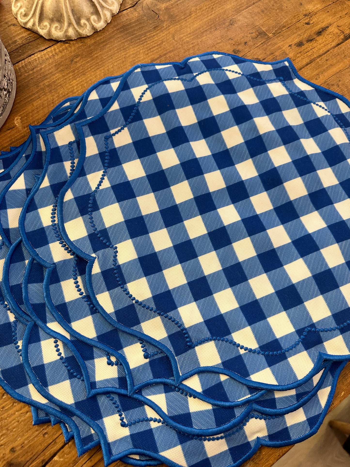 Tovaglietta Bluette A Quadretti Vichy Ricamata