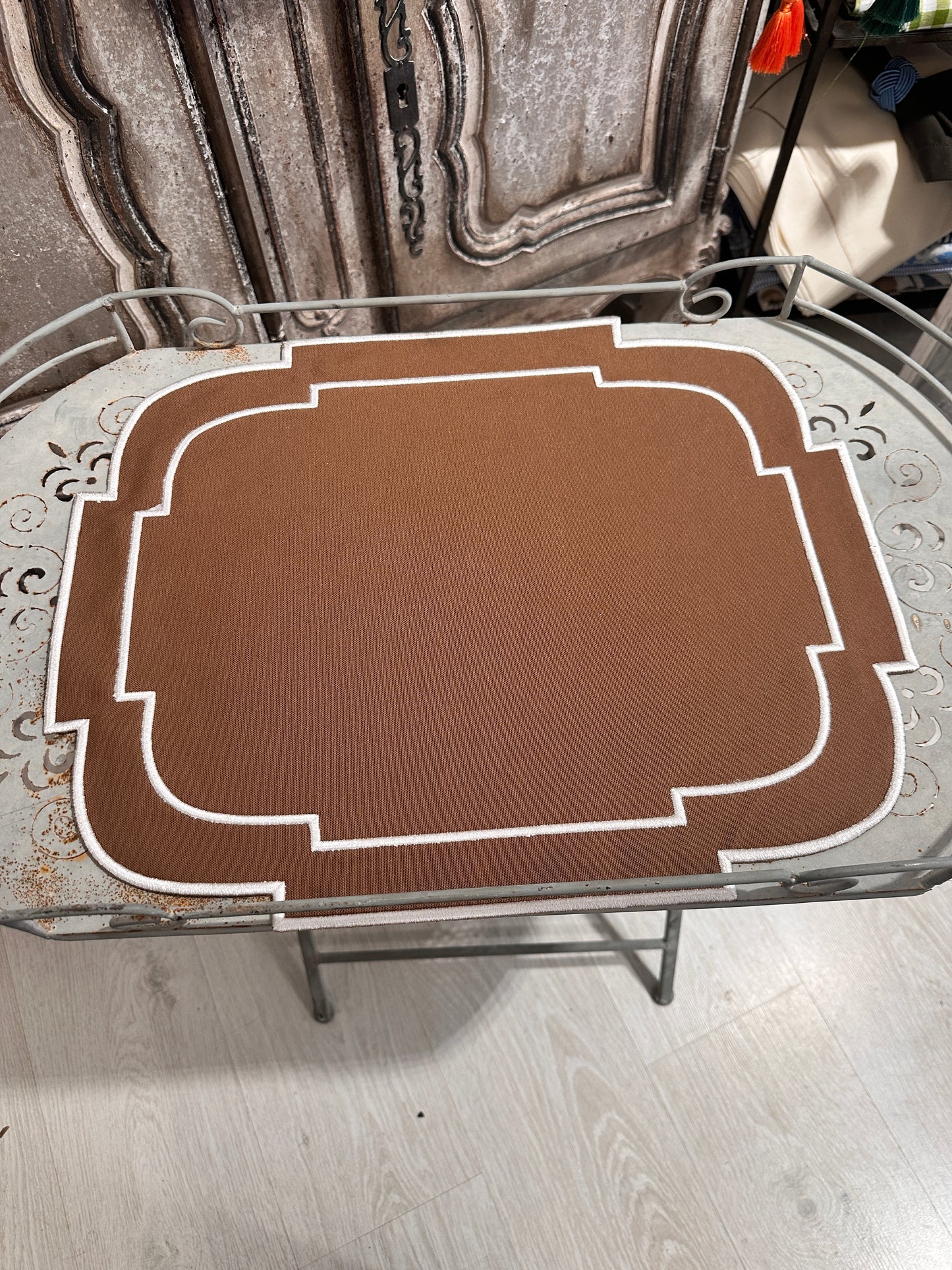 Tovaglietta Marrone Idrorepellente
