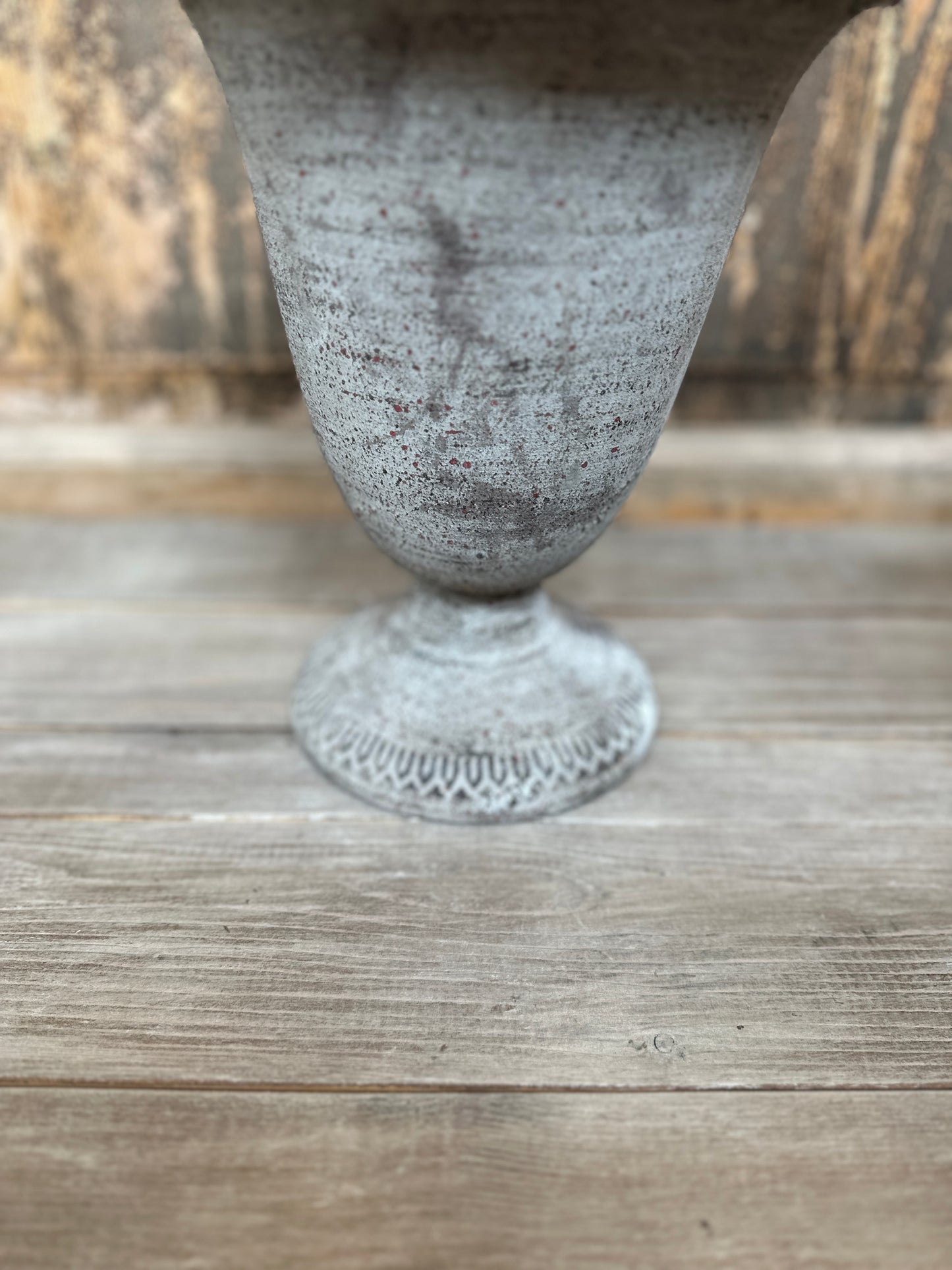 Vaso Anticato In Metallo