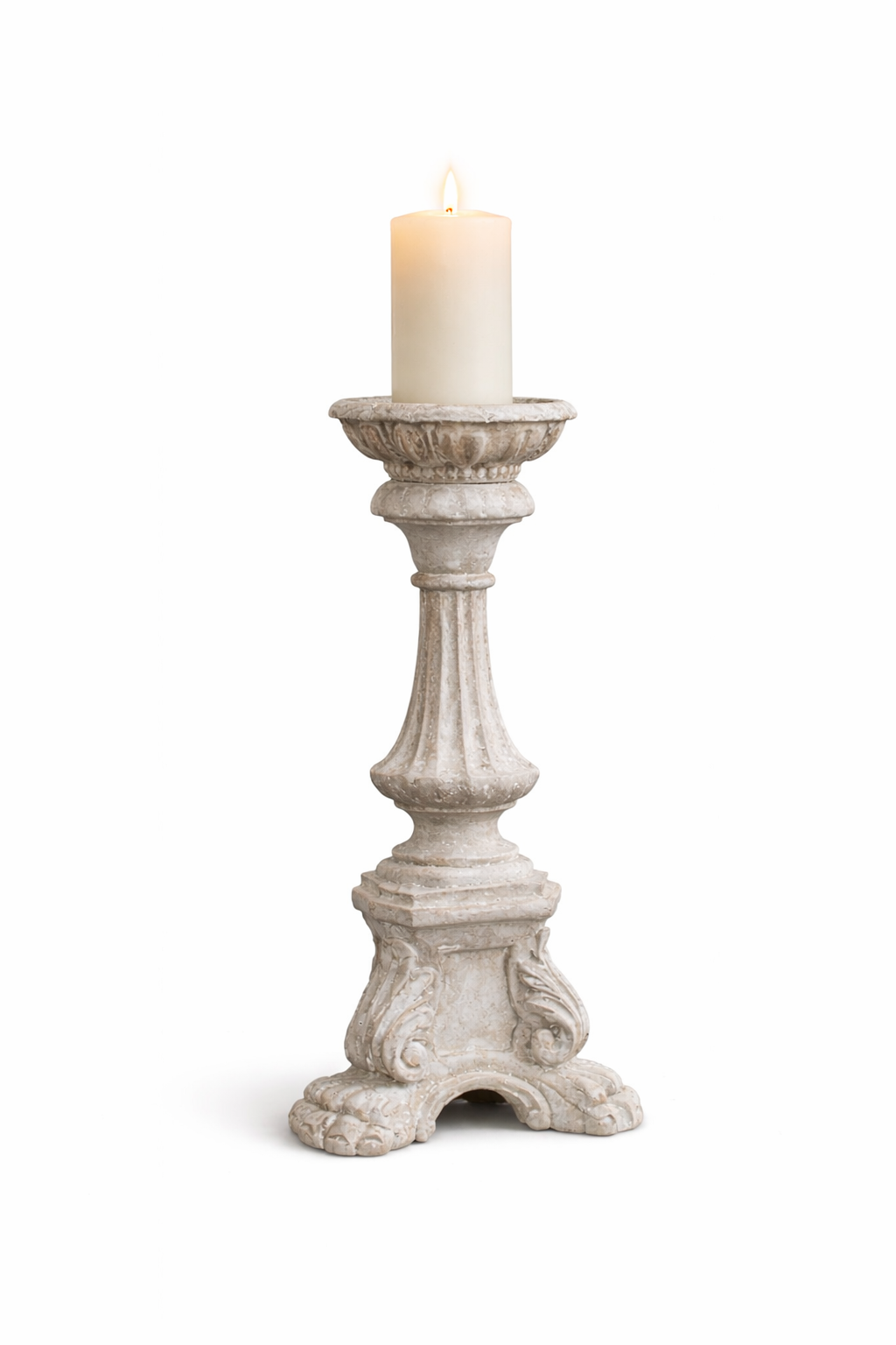 Candelabro Con Decori E Piede Lavorato