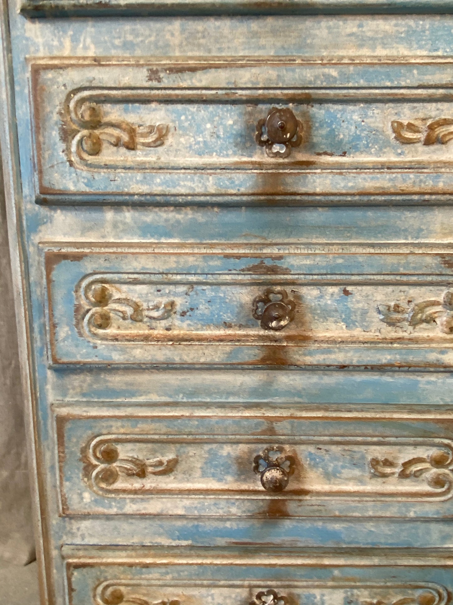 Cassettiera Provenzale Decorata