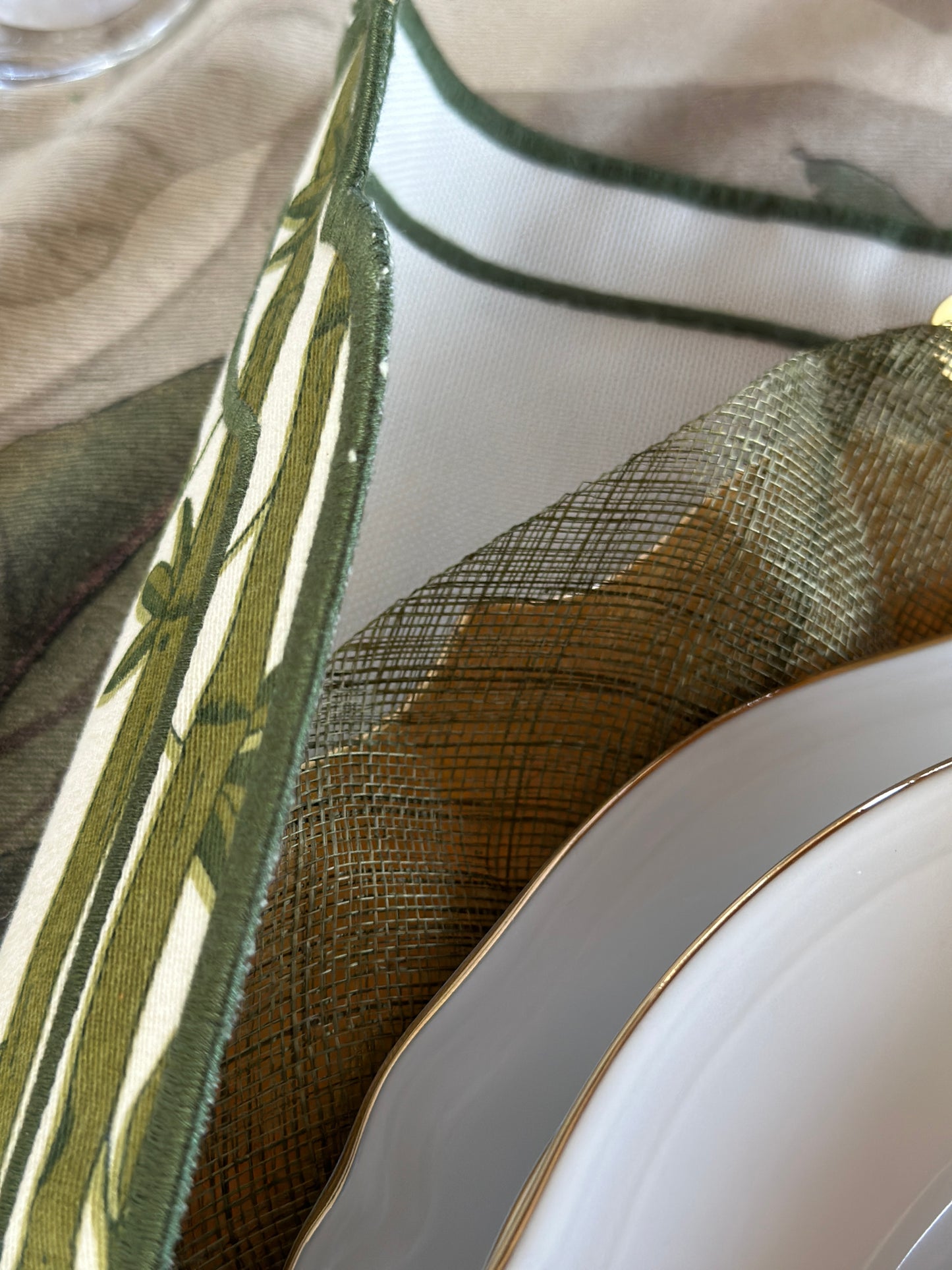 Set 3 Tovagliette Ricamate Verde/Avorio Double Idrorepellente