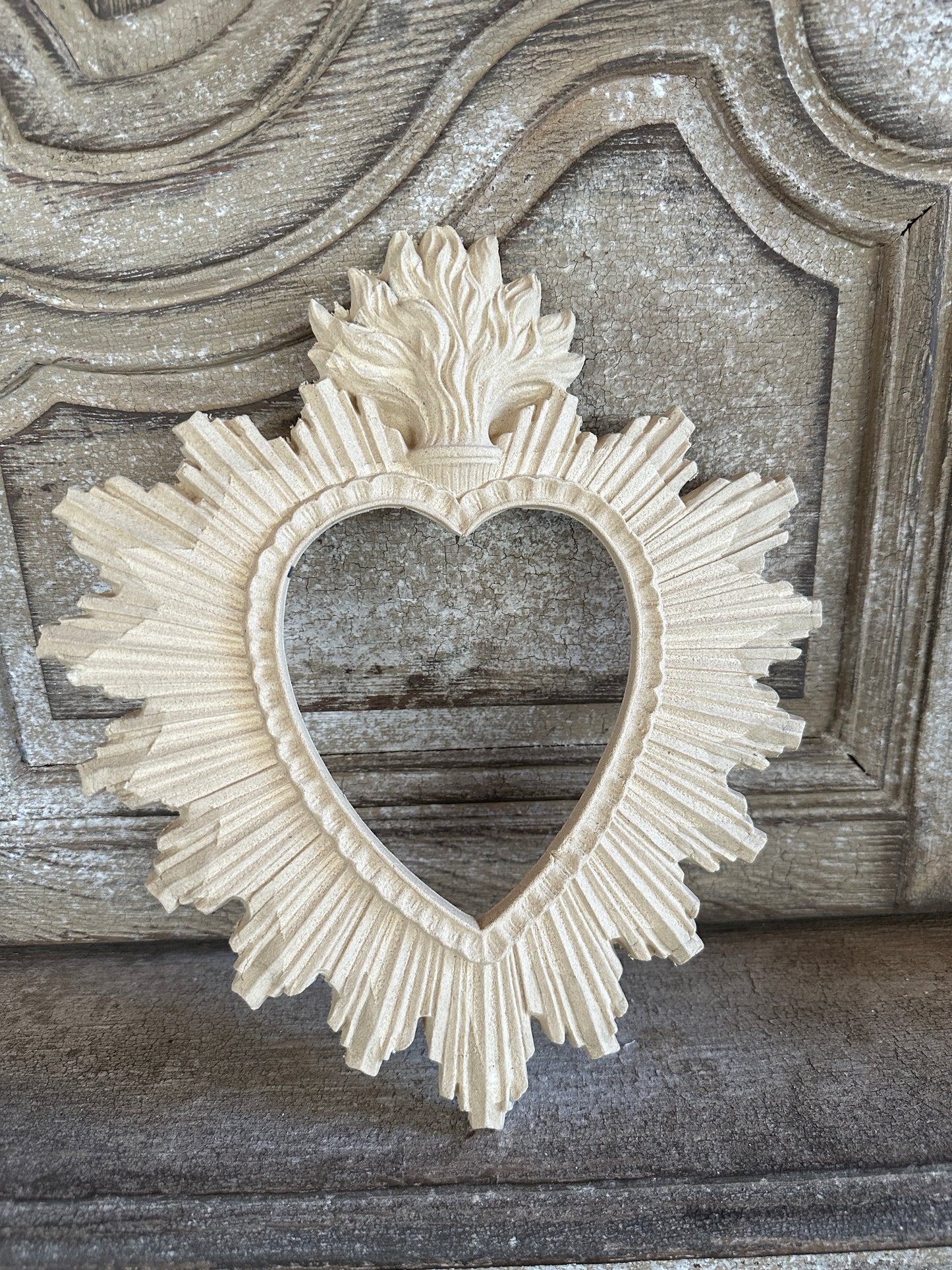 Cornice Ex-Voto