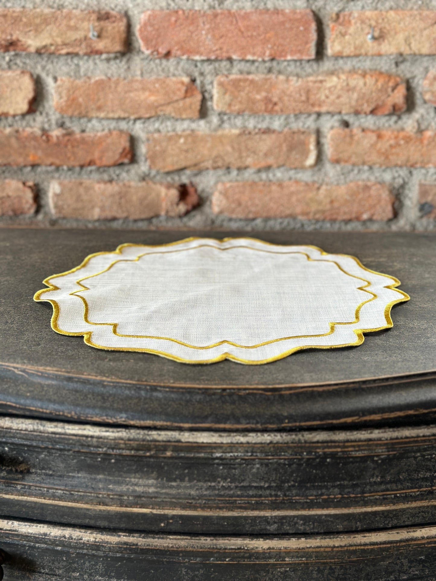 Tovaglietta Lino Ricamata Bianco/ Oro