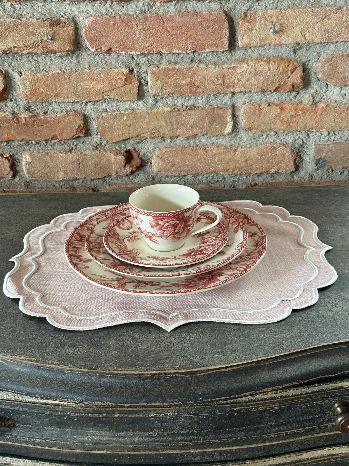 Tovaglietta Lino Ricamata Rosa/ Bianco