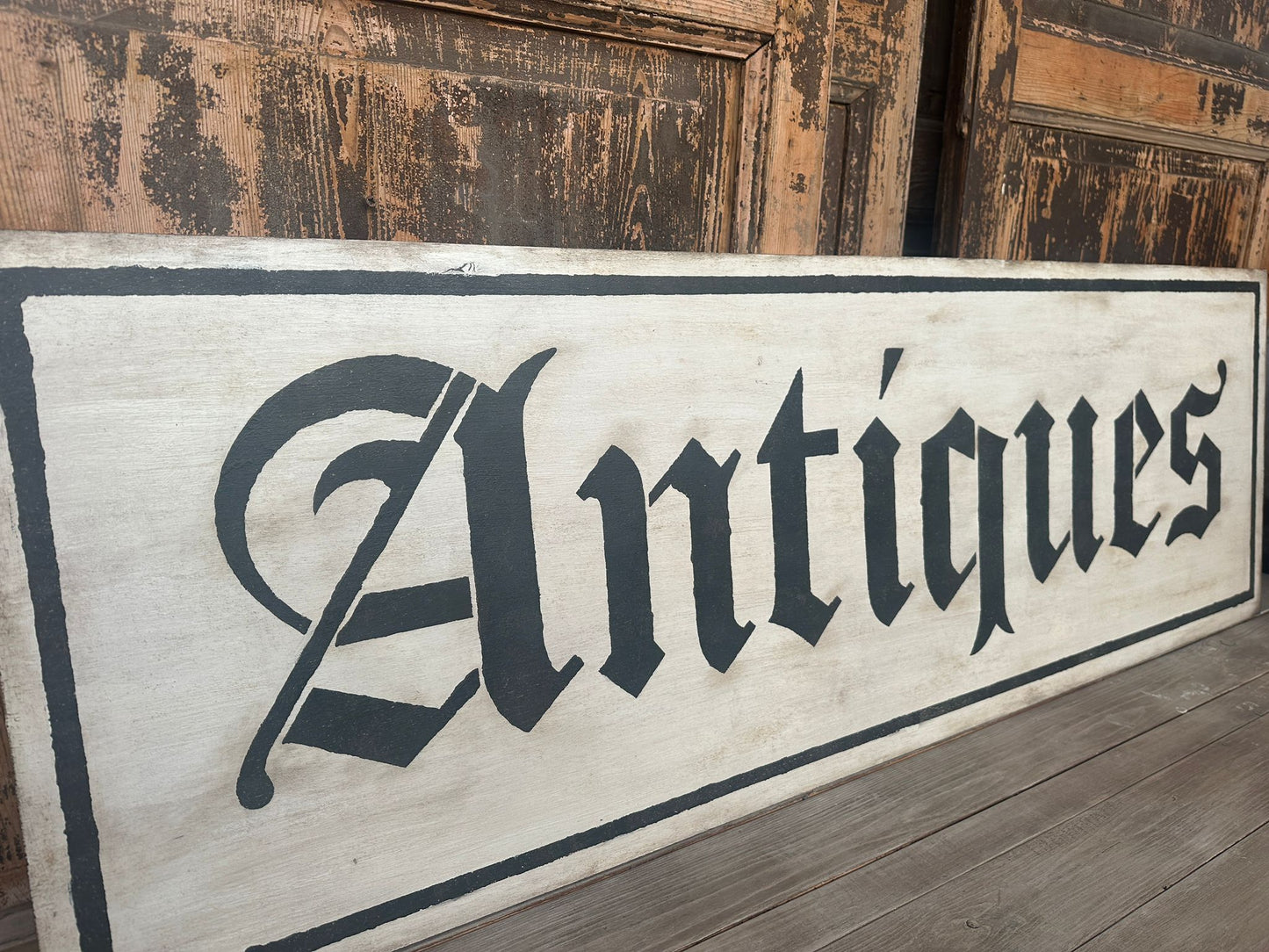 Insegna Scritta "ANTIQUES" Panna Anticato