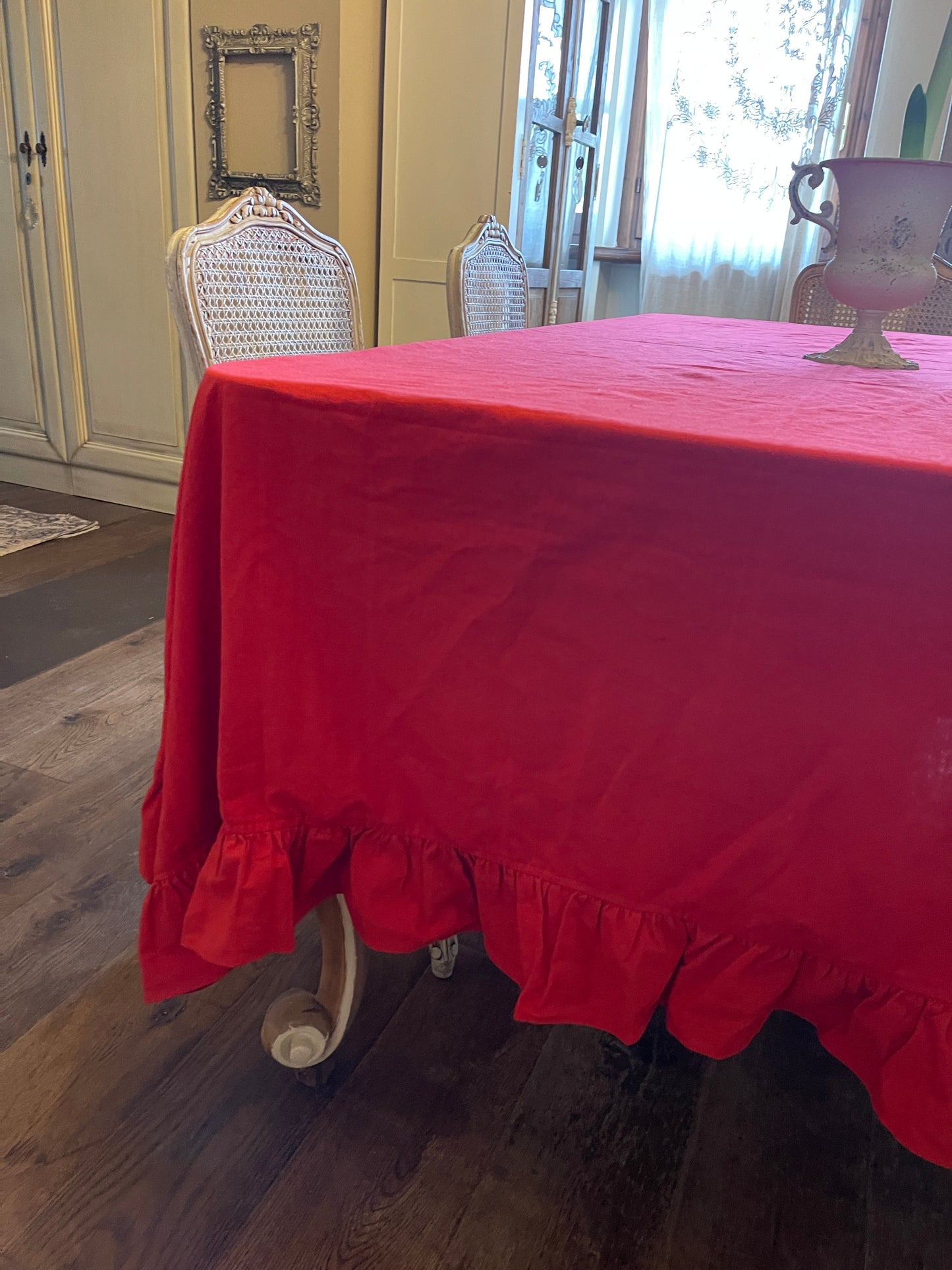 Tovaglia Rouge Con Volant