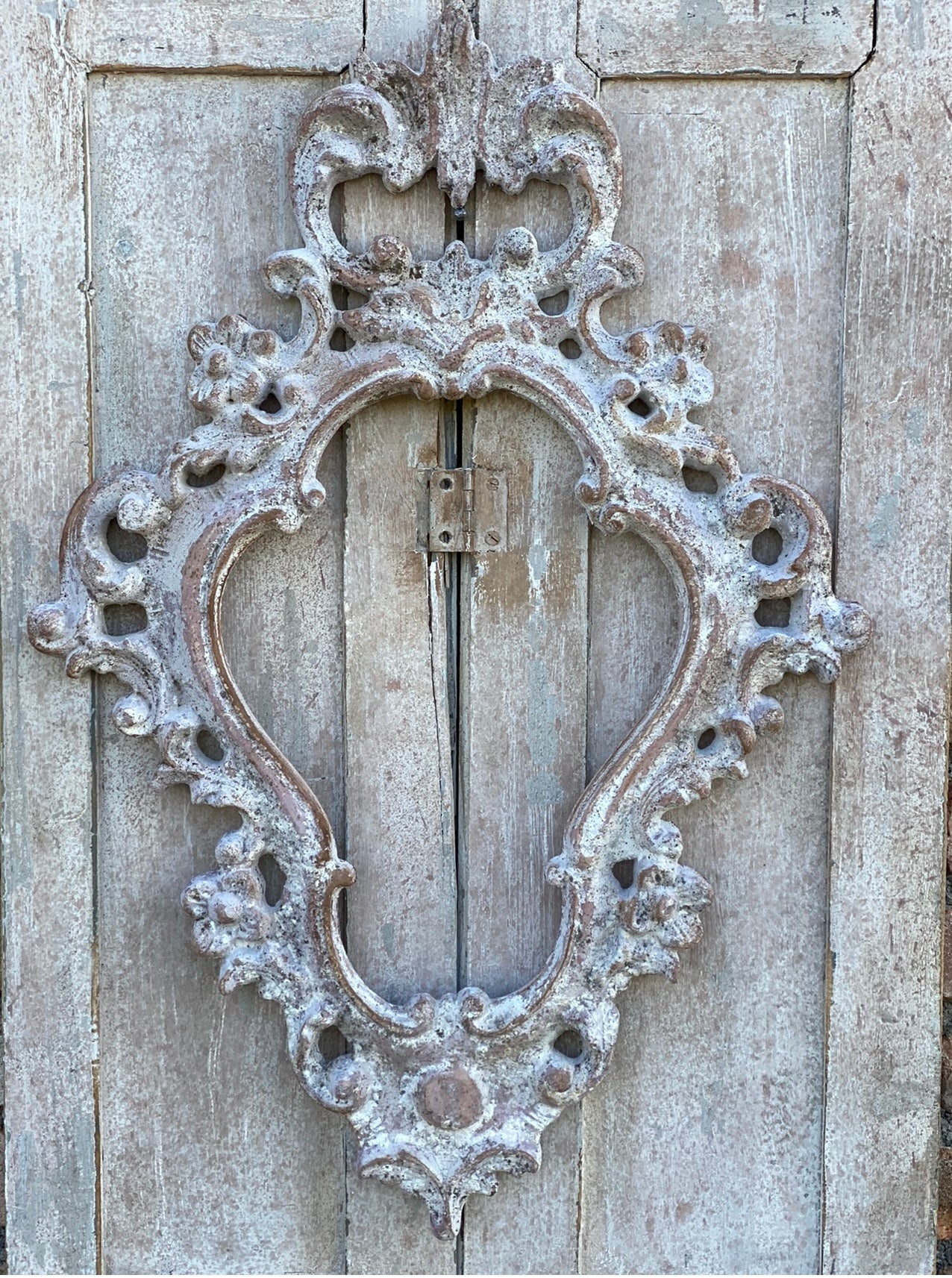 Cornice Con Fiori E Decori