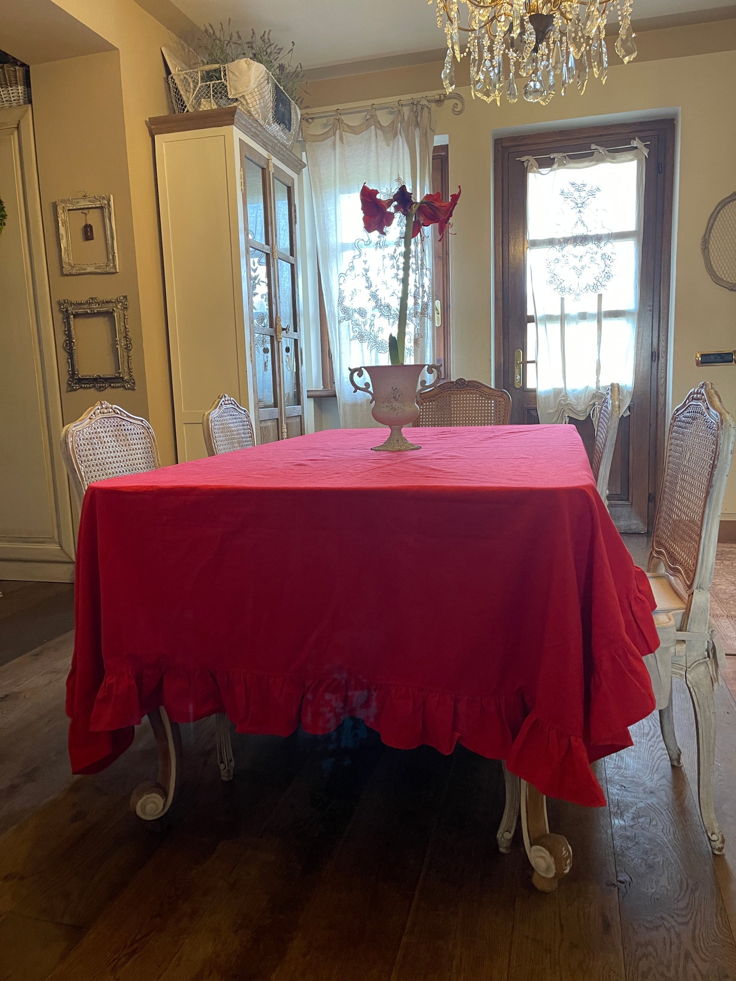 Tovaglia Rouge Con Volant