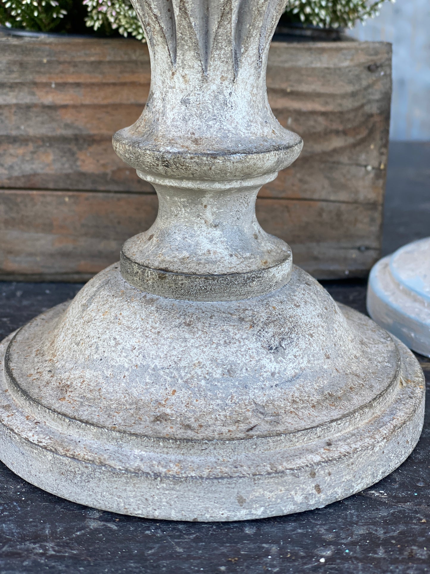 Candelabro Con Intarsi Basso