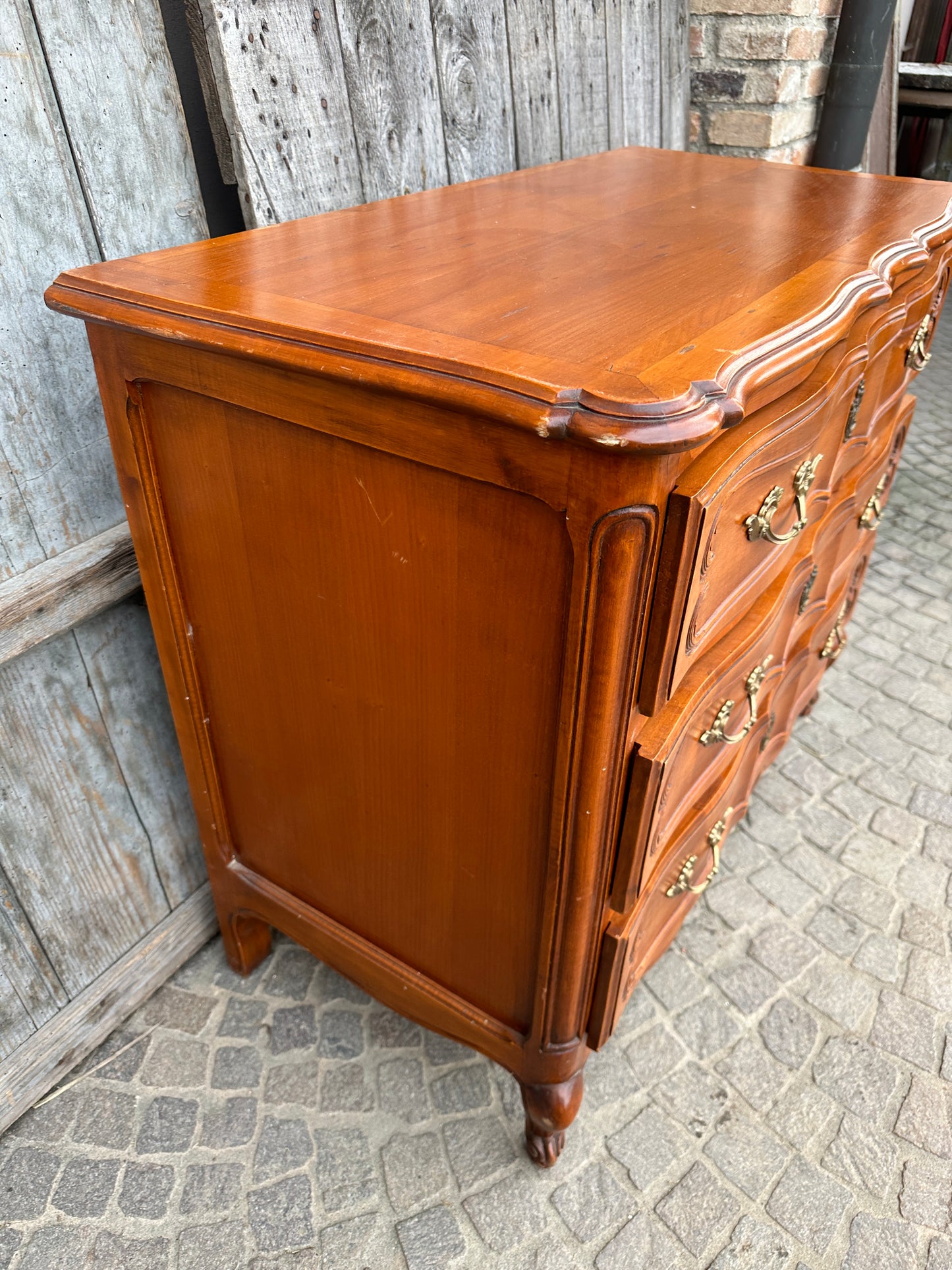 Comò Con Tre Cassetti Decorato