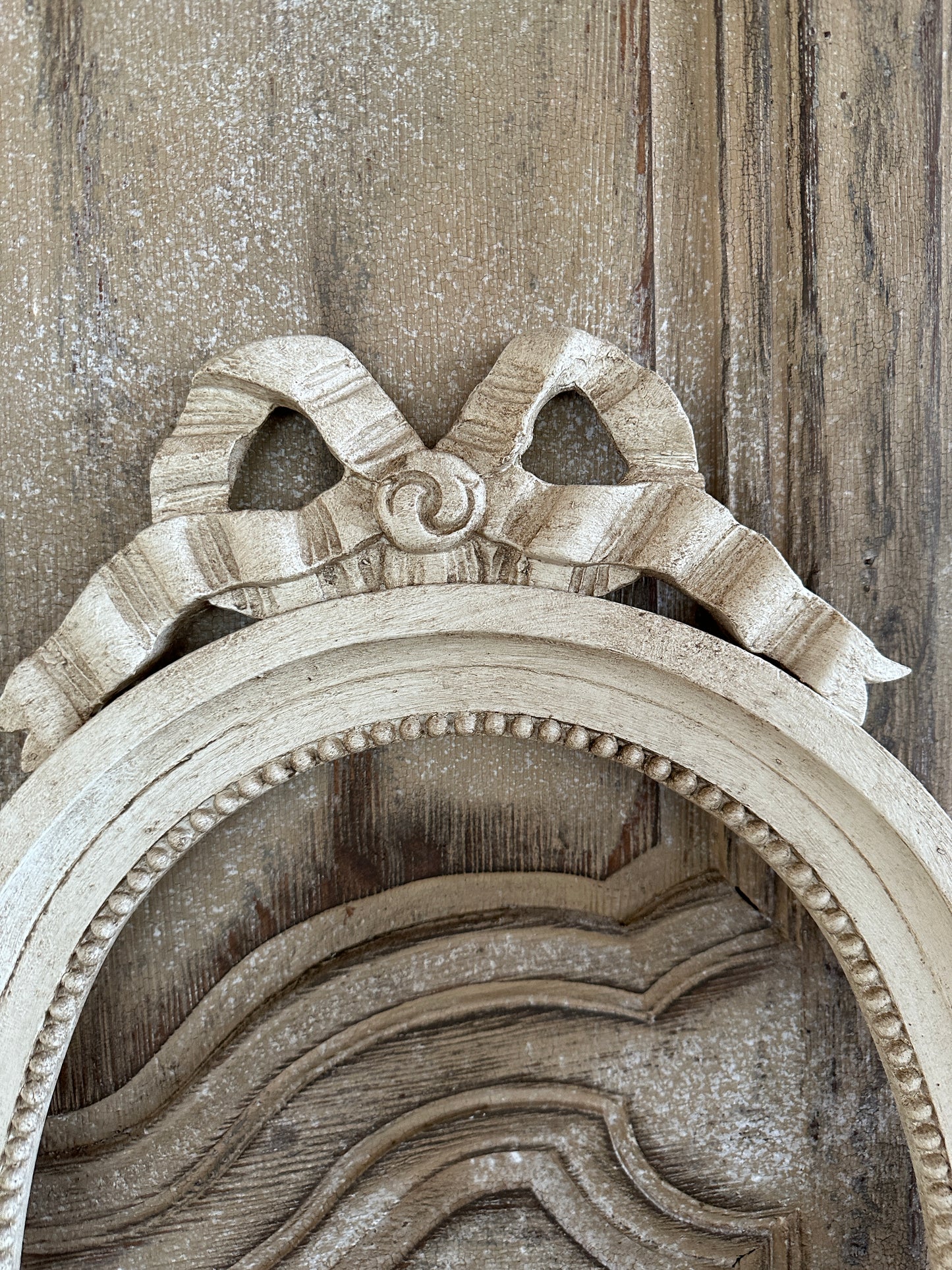 Cornice Ovale Con Fiocco