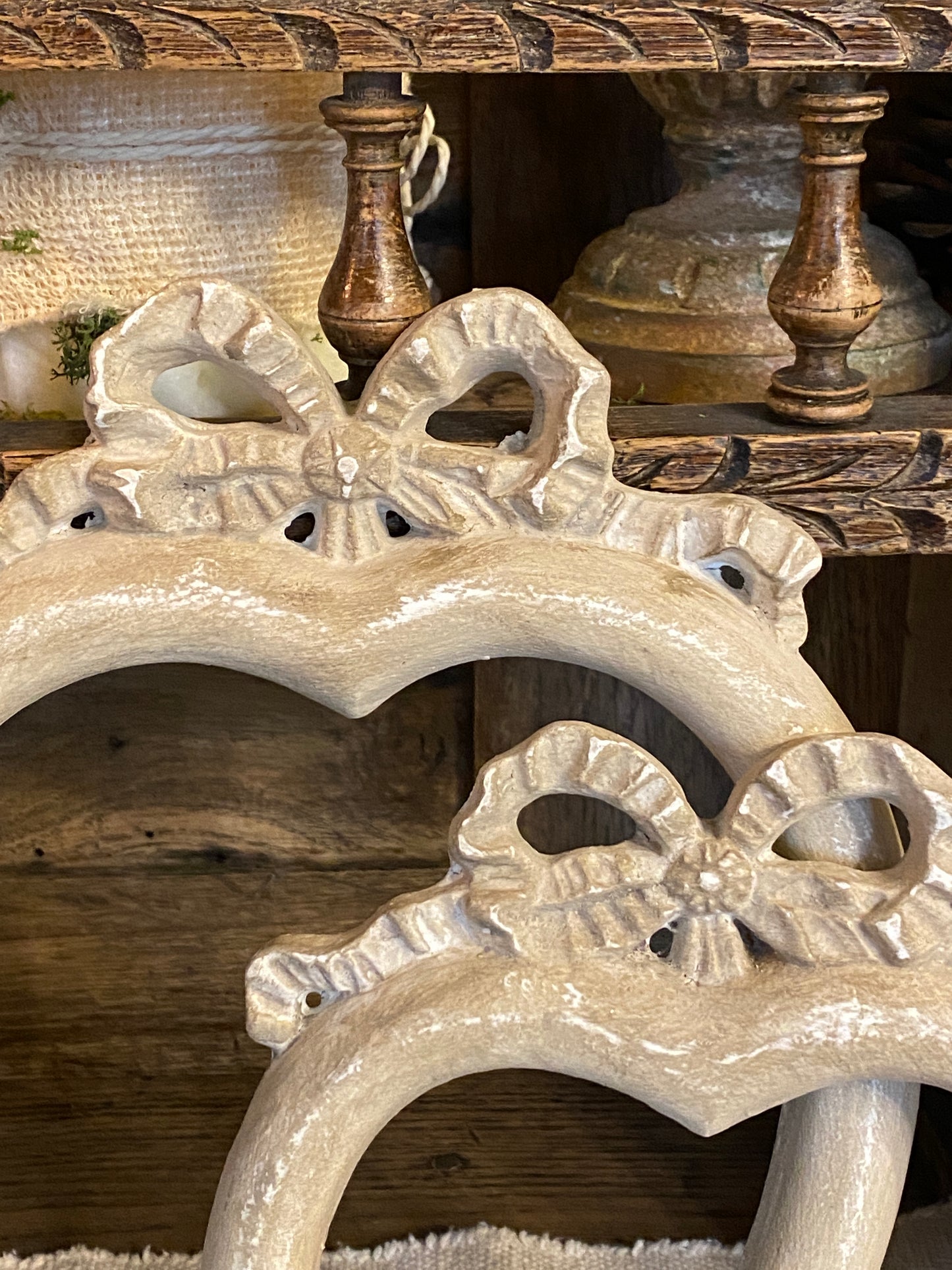 Cornice A Cuore Nodo D'Amore