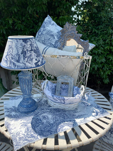 Paralume In Toile De Jouy Per Applique Blu