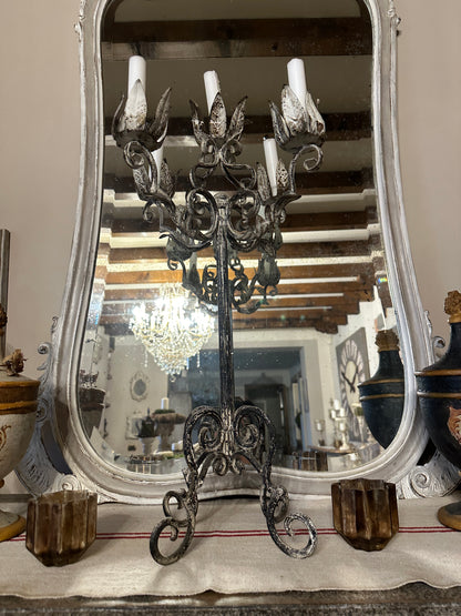 Candelabro A Cinque Candele Con Foglie