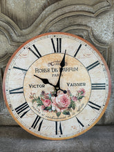 Carica l&#39;immagine nel visualizzatore di Gallery, Orologio Da Parete ROSES DE PARFUM
