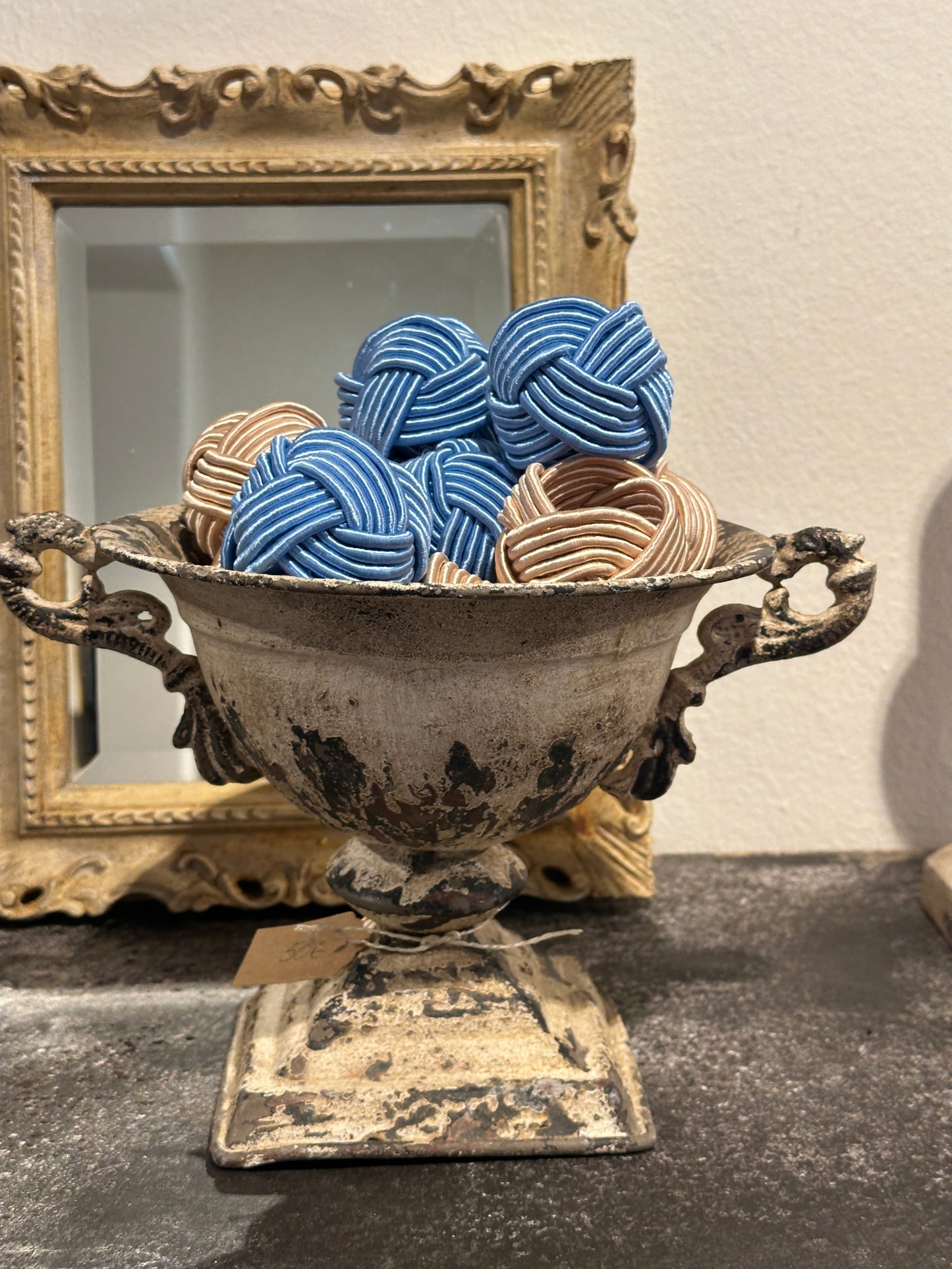 Vaso A Coppa Anticato