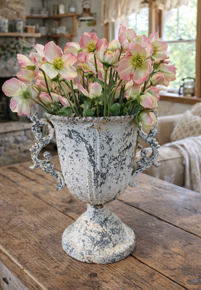 Vaso Metallo Decorato con Maniglie