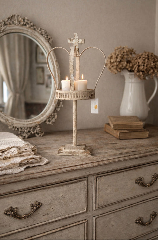 Corona Con Piedistallo