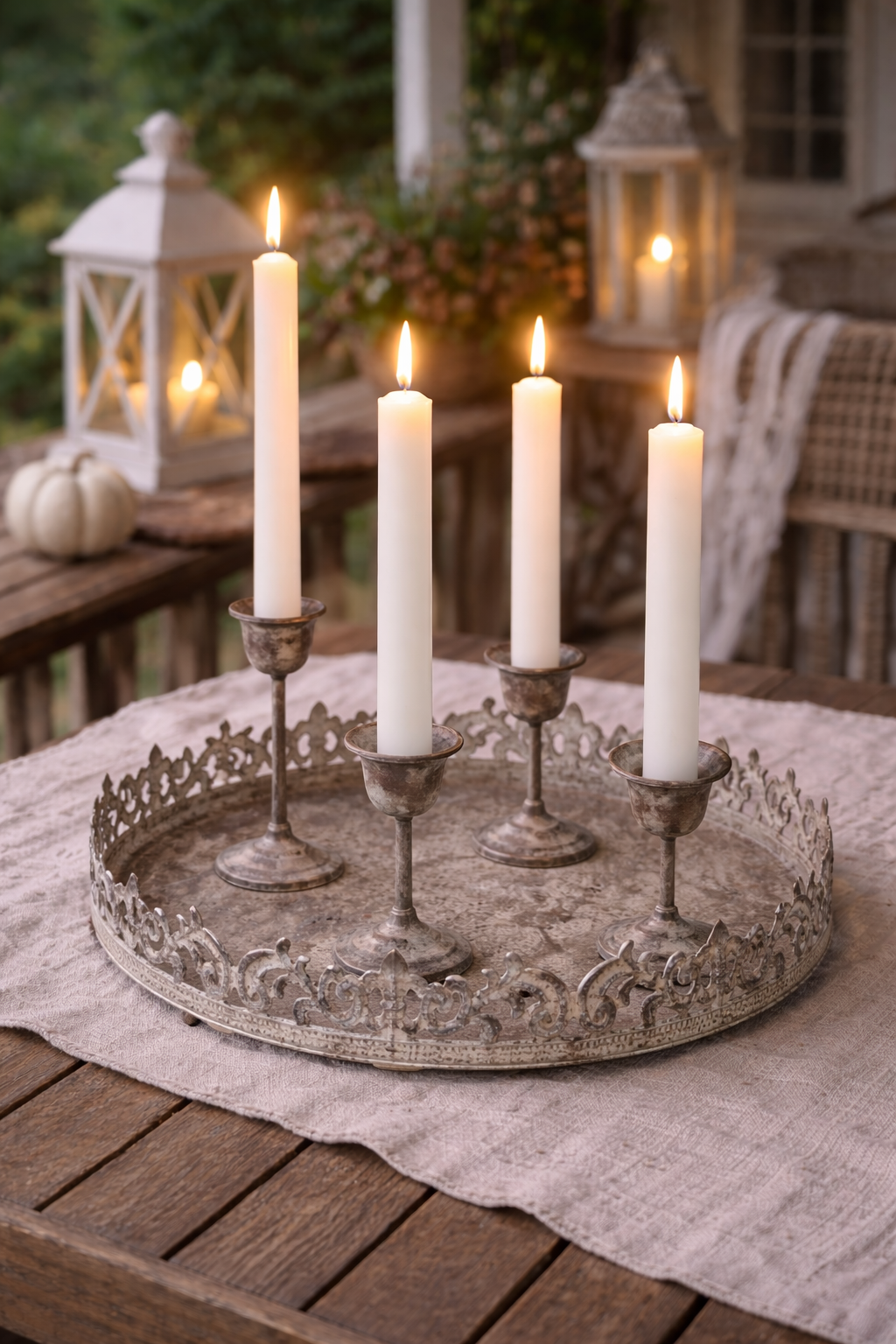 Candelabro Rotondo A  Quattro Con Vassoio