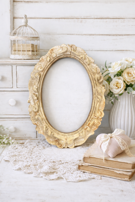 Cornice Ovale Con Decori Panna Patina Antica
