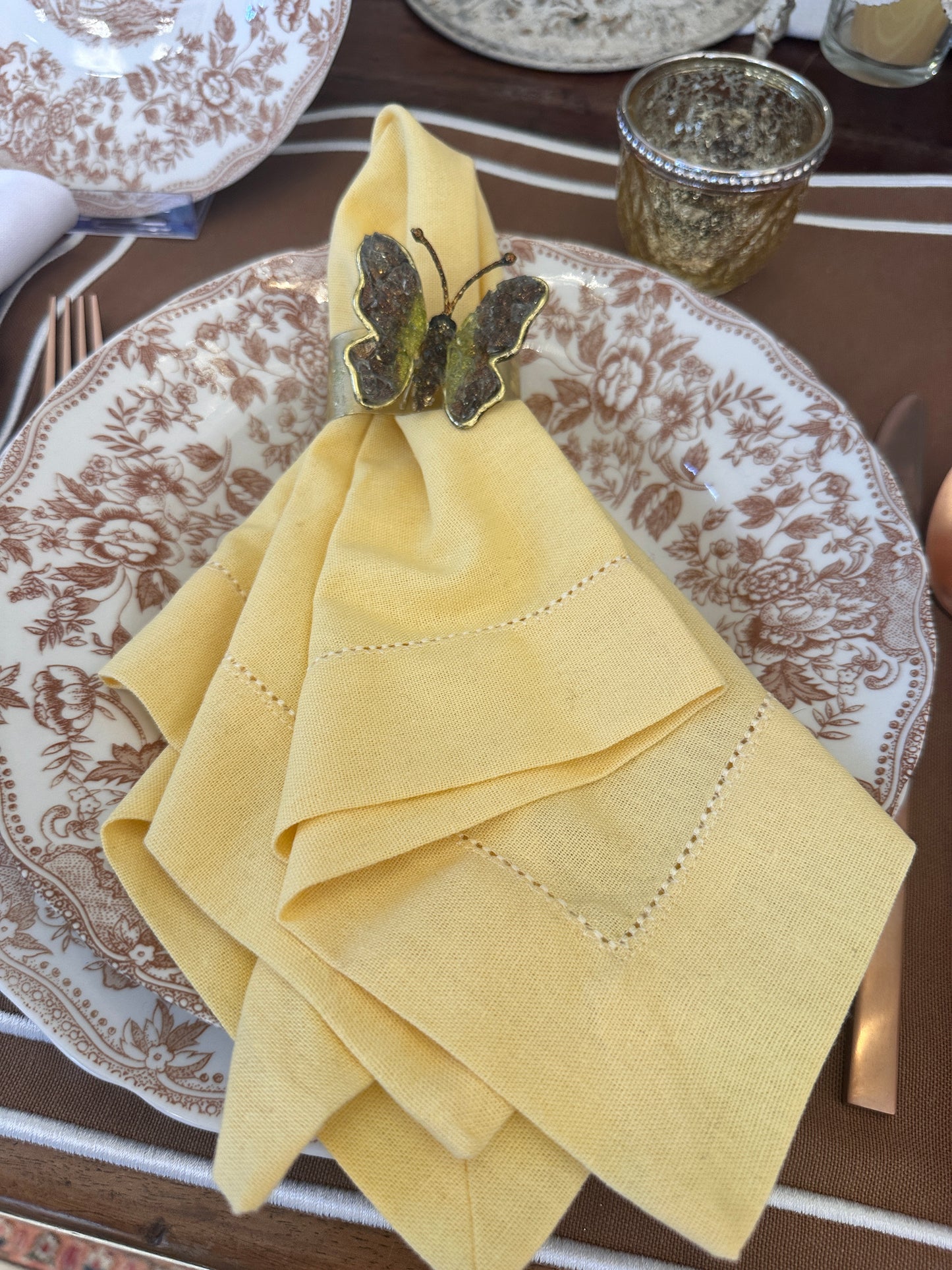 Tovagliolo Giallo Chiaro Con Orlo A Giorno