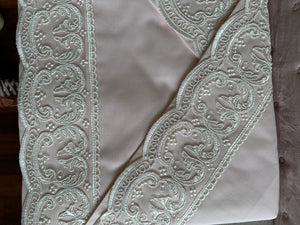 Lenzuola Con Pizzo Ricamato