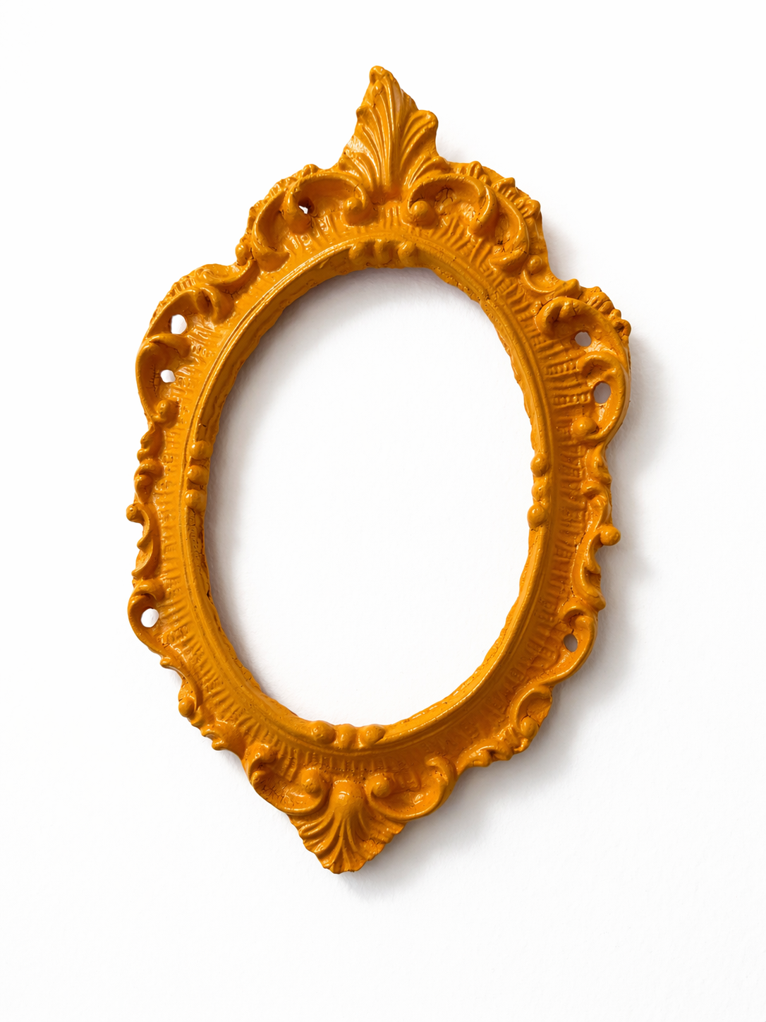 Cornice Ovale Con Punta Lavorata Arancio