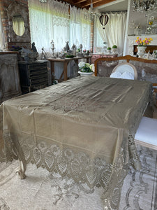 Tovaglia In Vinile Beige Scuro  Con Pizzo