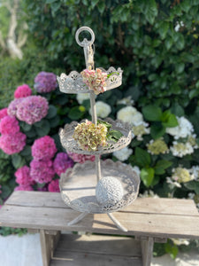 Etagere Con Tre Ripiani