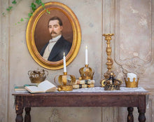 Carica l&#39;immagine nel visualizzatore di Gallery, Decoro Corona Con Portacandela
