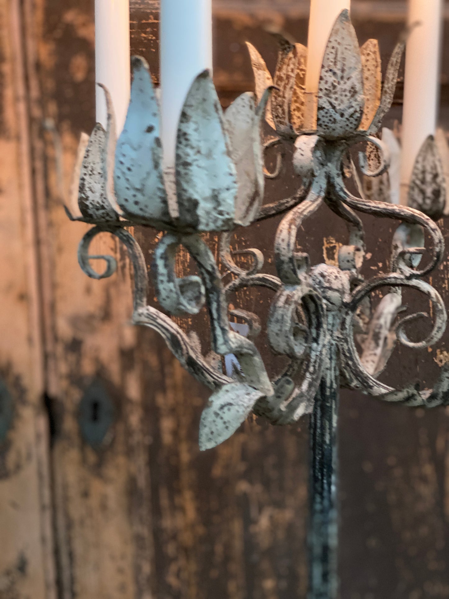 Candelabro A Cinque Candele Con Foglie