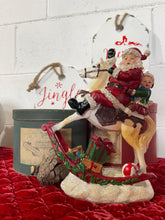 Carica l&#39;immagine nel visualizzatore di Gallery, Decoro Santa Claus Con Cavallo
