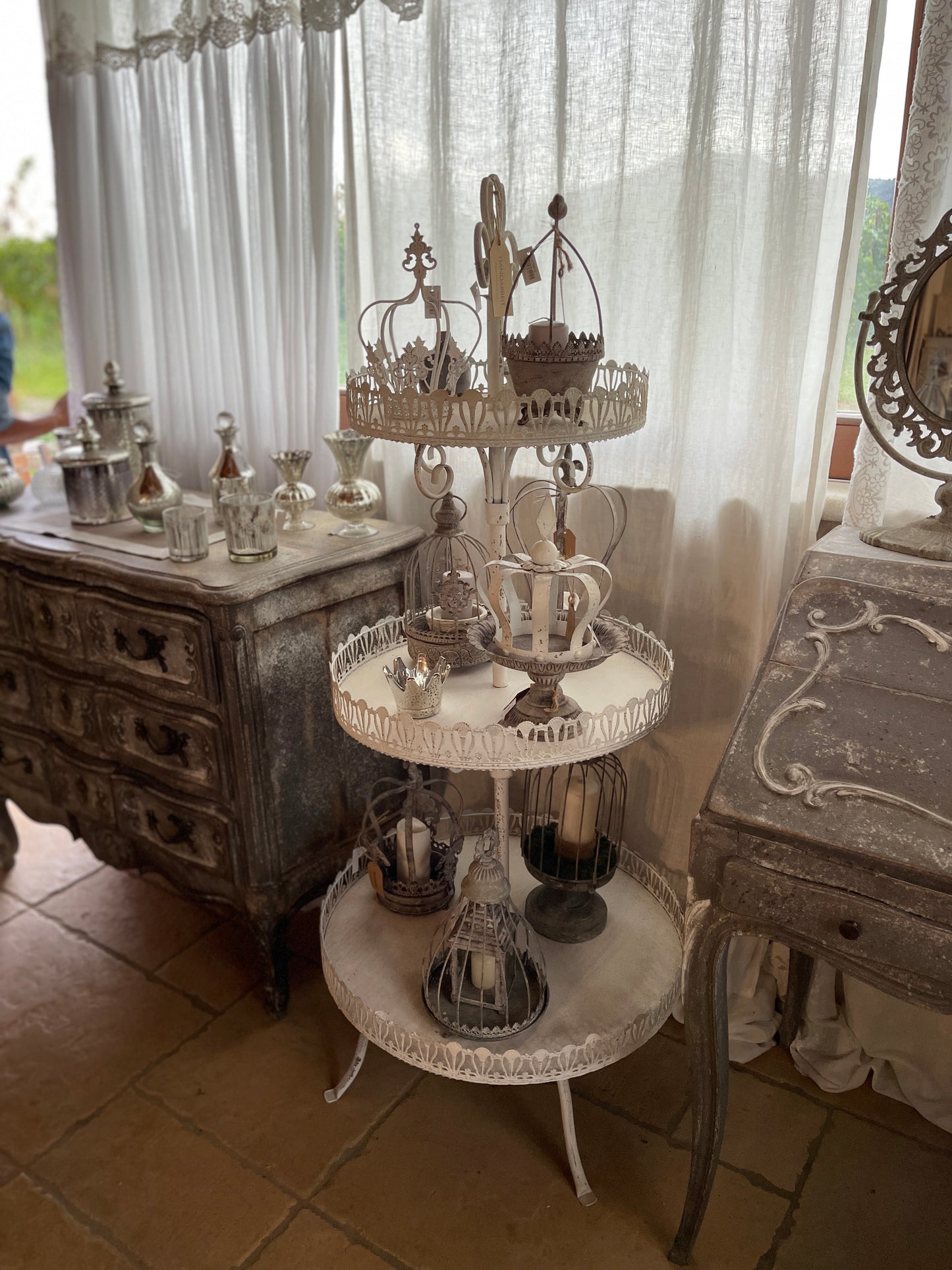 Etagere A Tre Ripiani