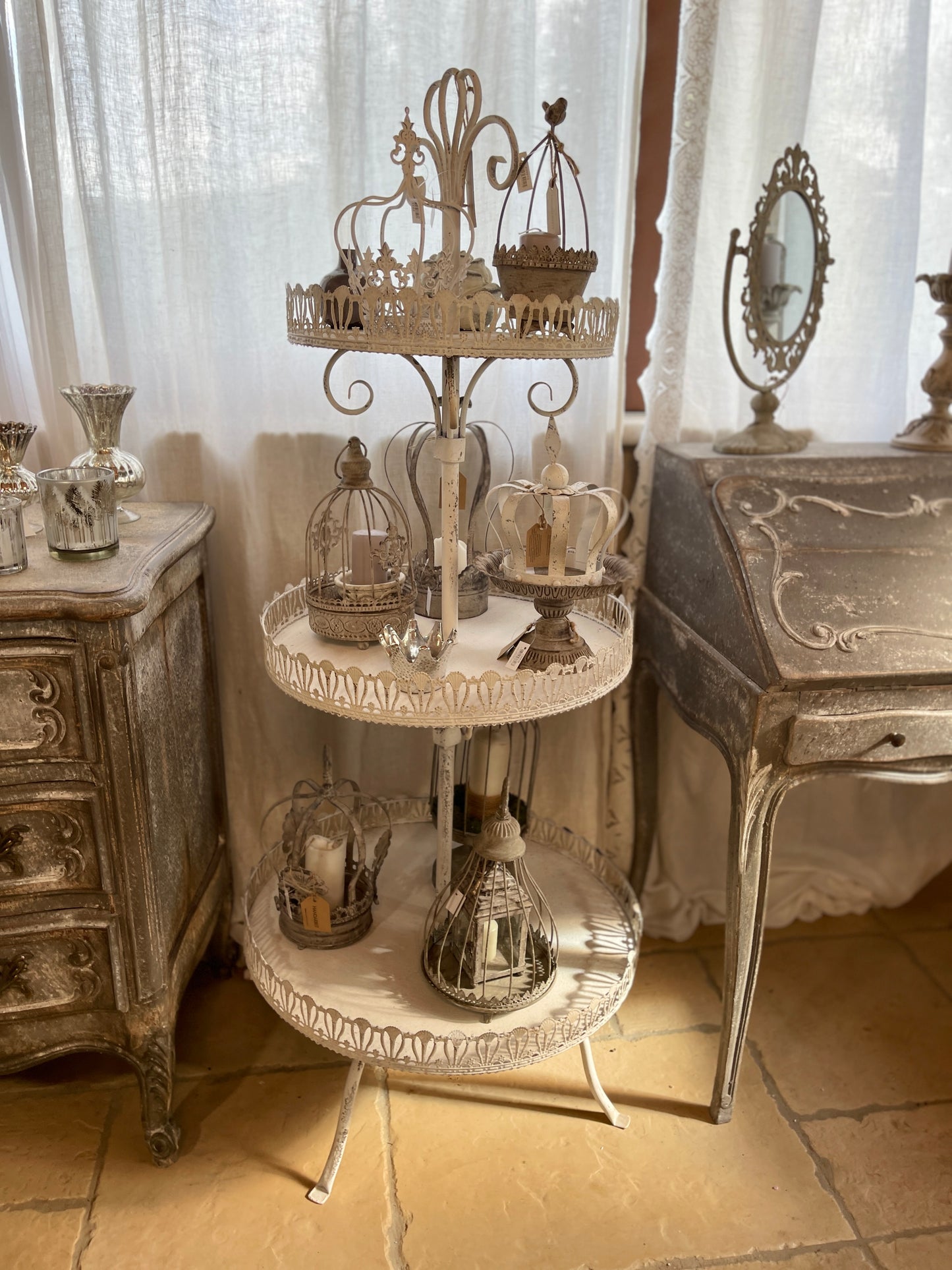 Etagere A Tre Ripiani